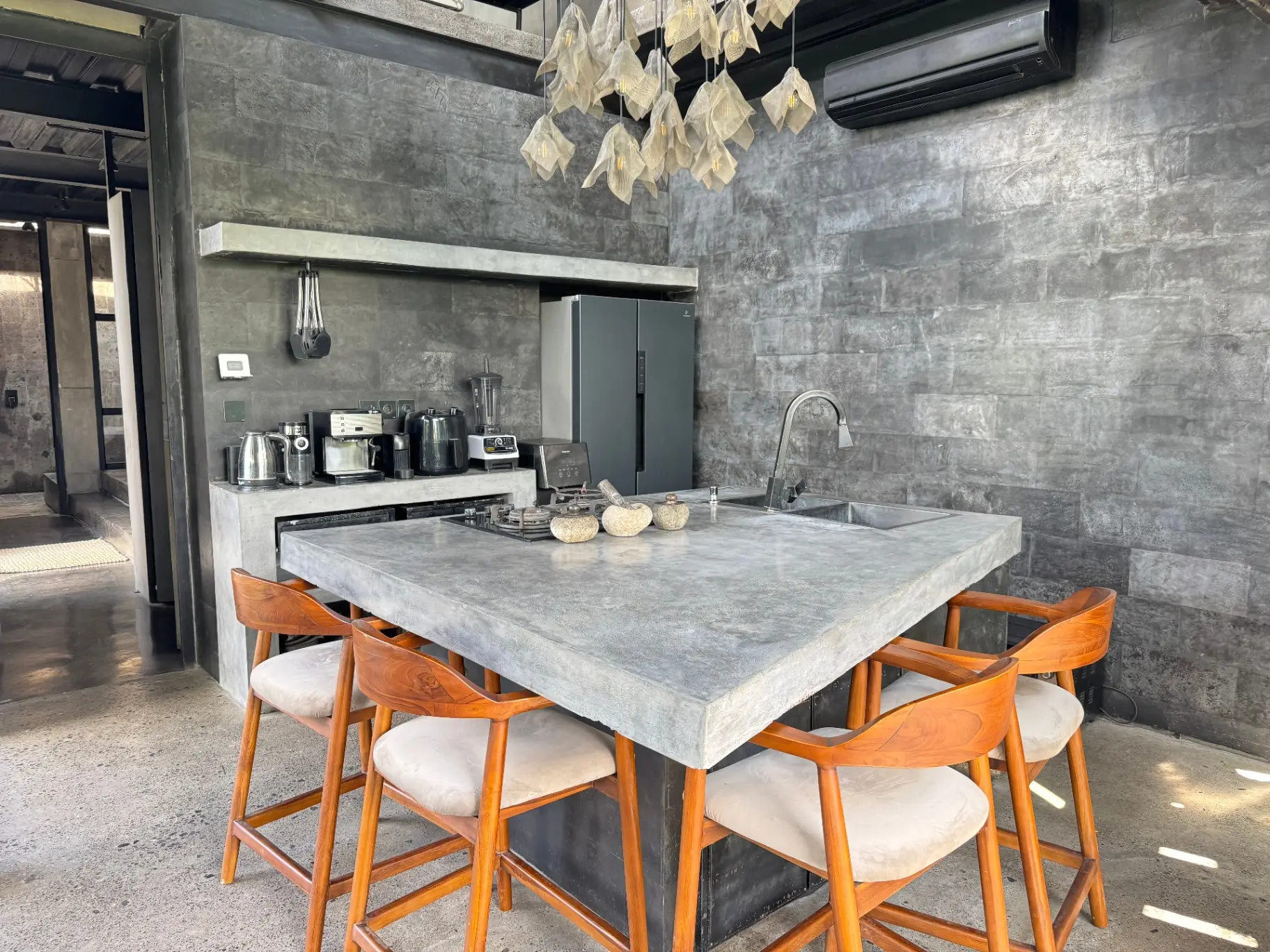 Lava Loft — image 2
