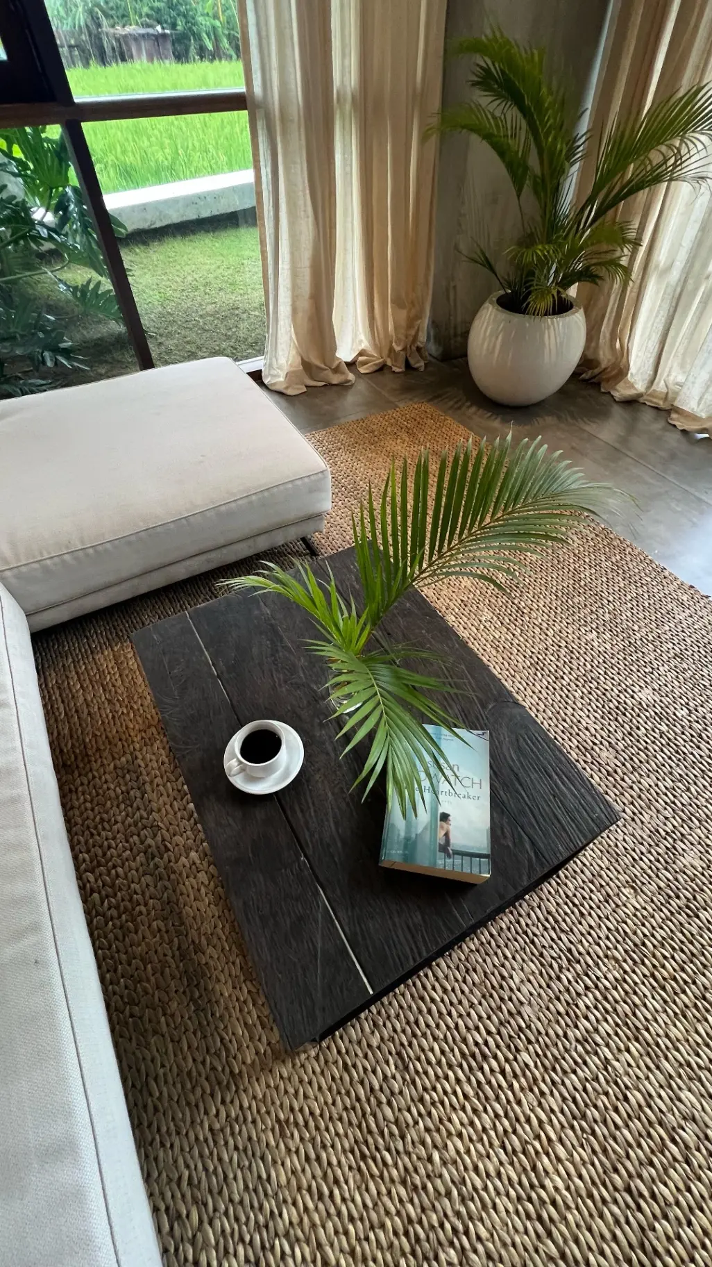 coyne villa — image 3