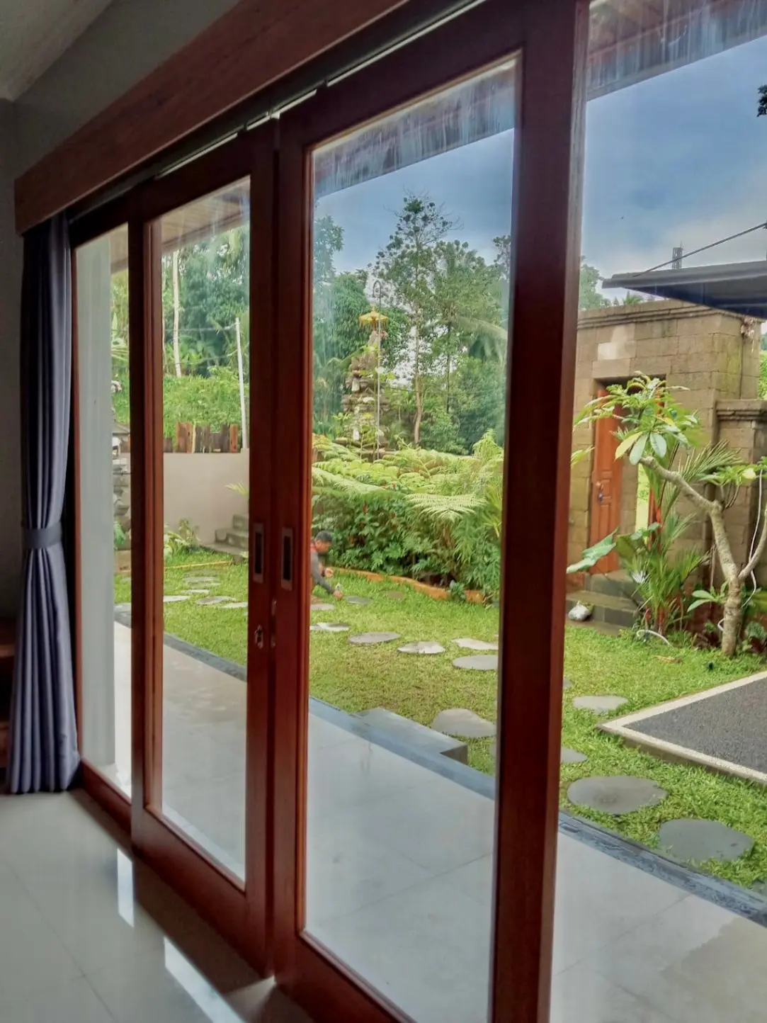 villa tampaksiring — image 3