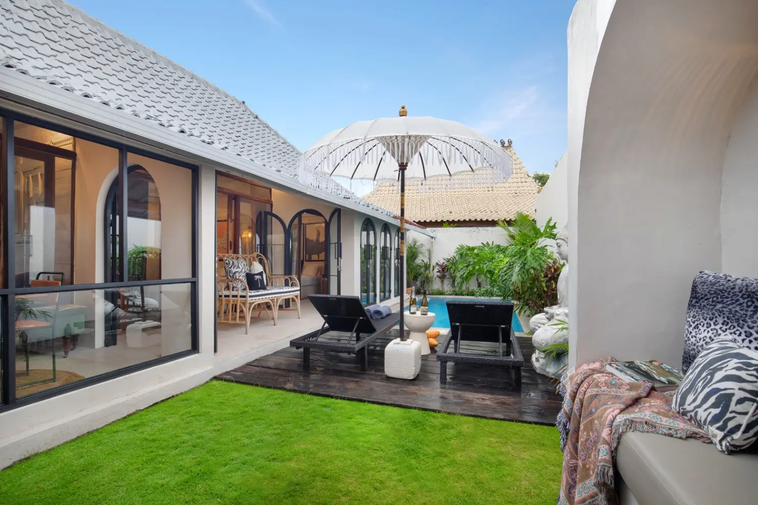 Batu Belig Canggu Beach House w/ private pool bb2