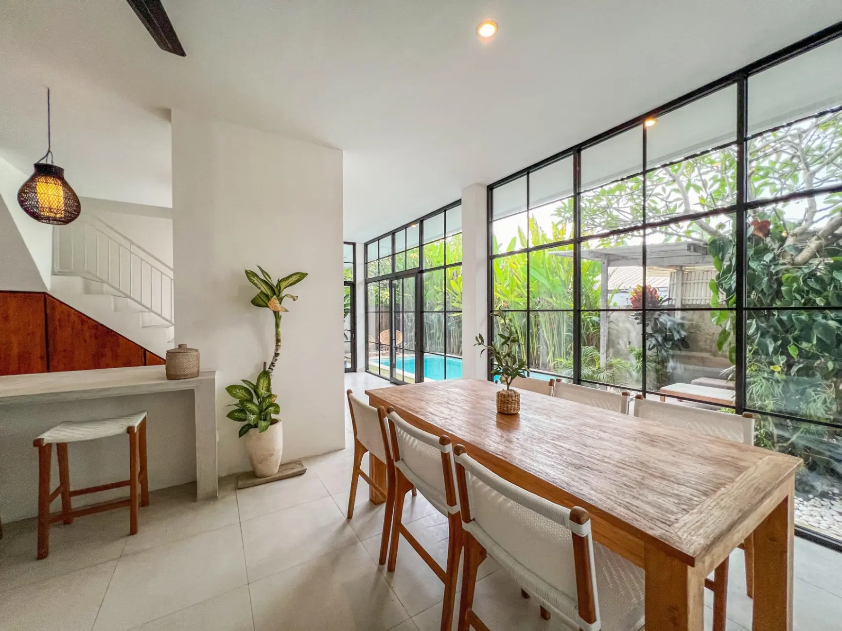 Quiet & Bright Room in a zen villa — image 2