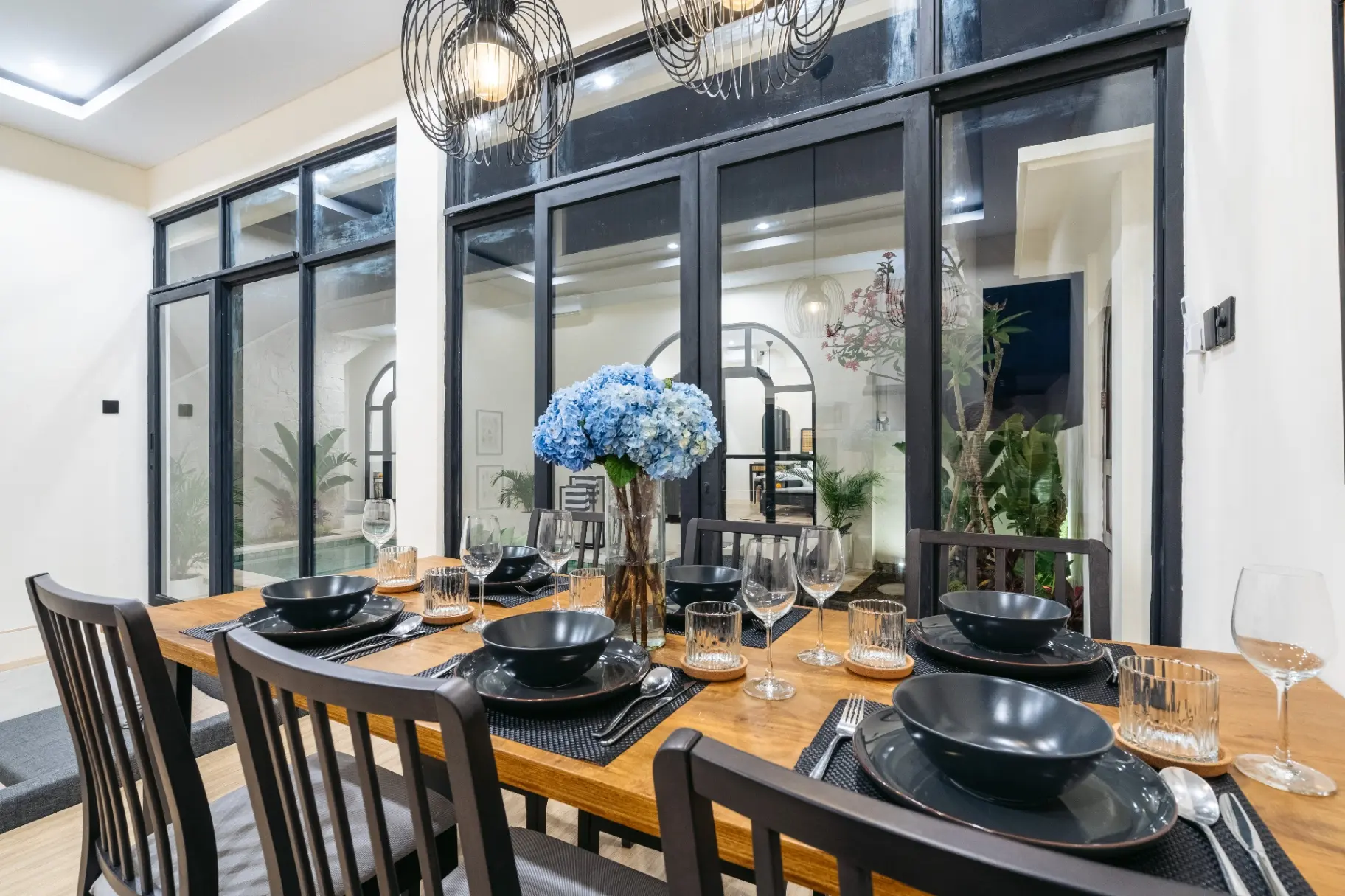 Umajana Villa | 3BR Pool & Rooftop Canggu/Pererenan — image 4