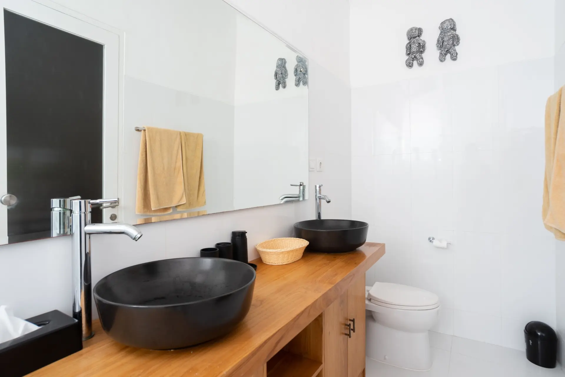 3BD Villa R — image 2