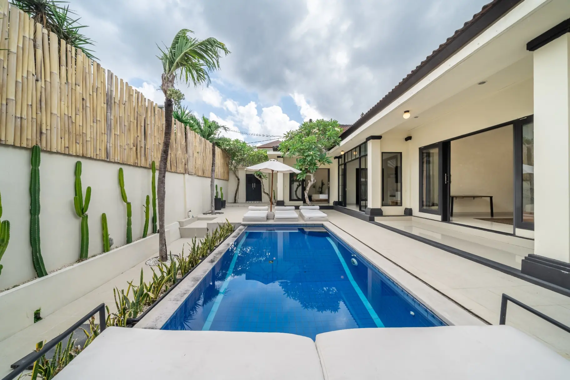 3BD Villa Lolla