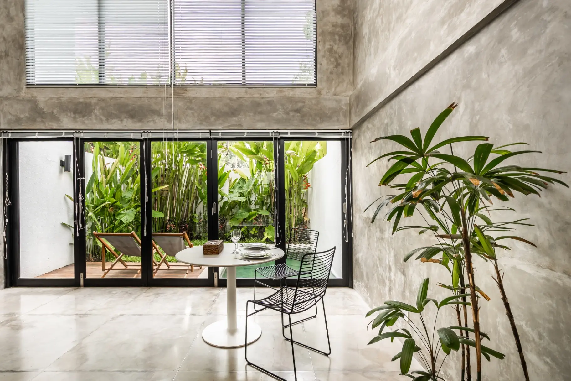 Modern Mezzanine Villa w/ Private Pool & Garden — image 3