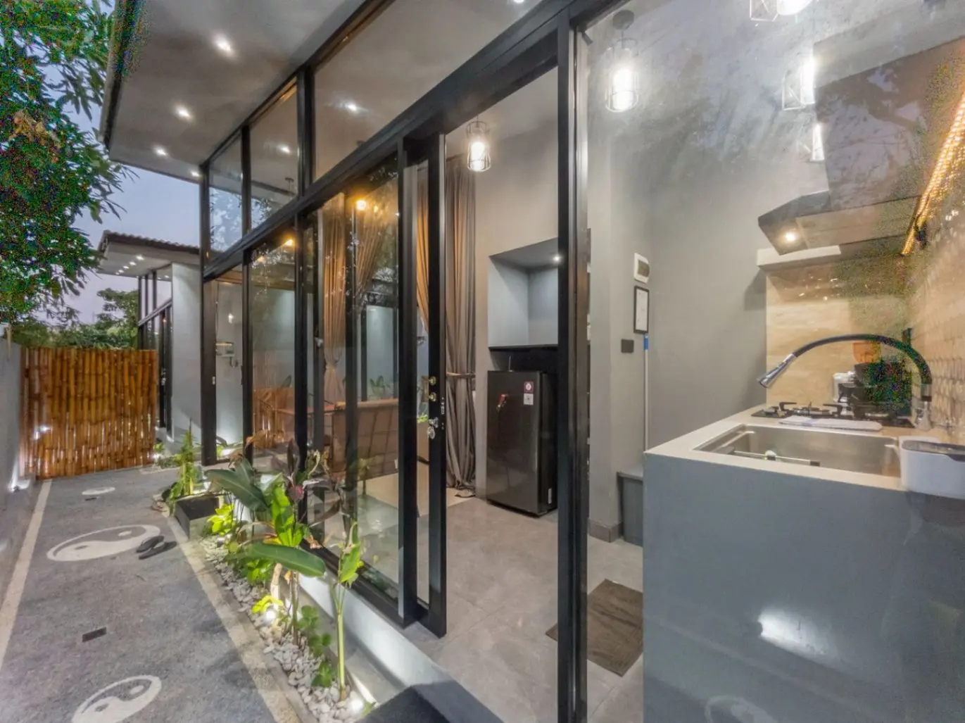 Studio Apartment | Uluwatu | Modern Minimalist — image 4