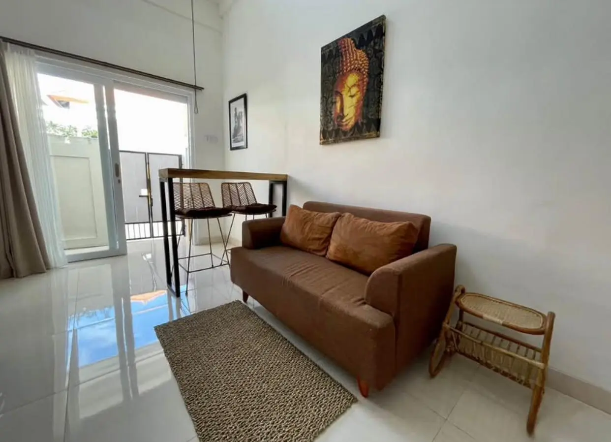 A Brand New Mezzanine in area of Kerobokan and Dalung. 13 minutes away from Canggu. Quiet area and no construction — image 2