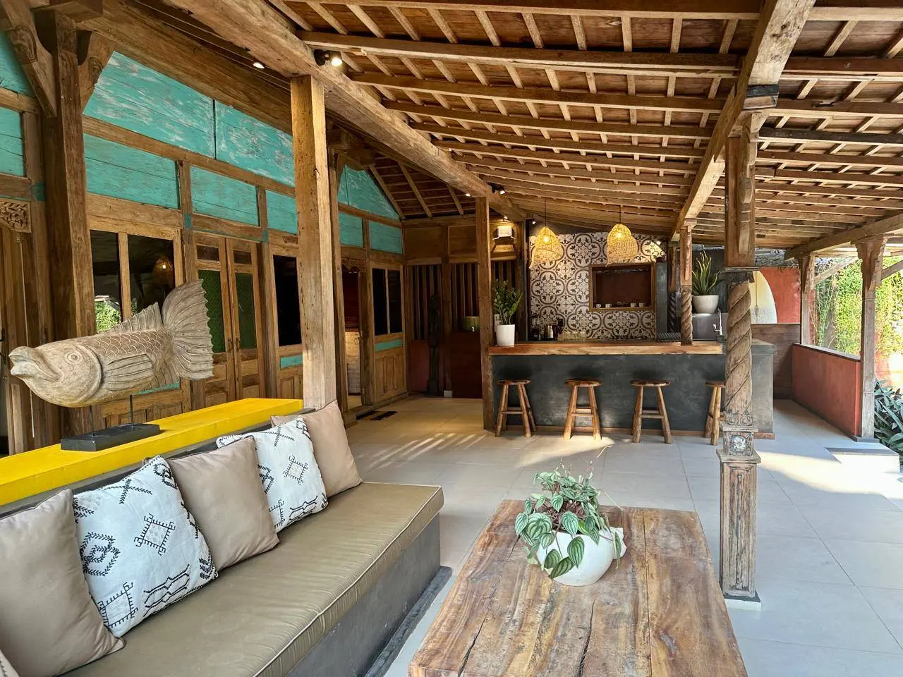 2BR Joglo-Style Villa Near Beach — image 2