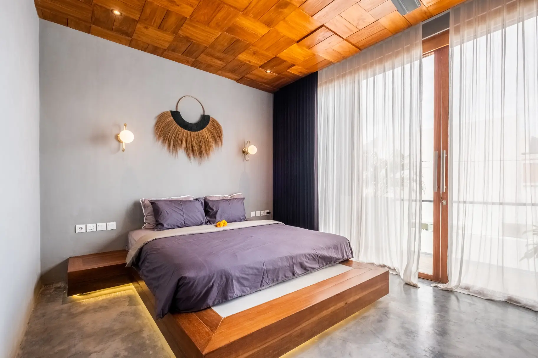 Hebe - 1BR Beautiful Villa | Pool & Near Beach — image 1