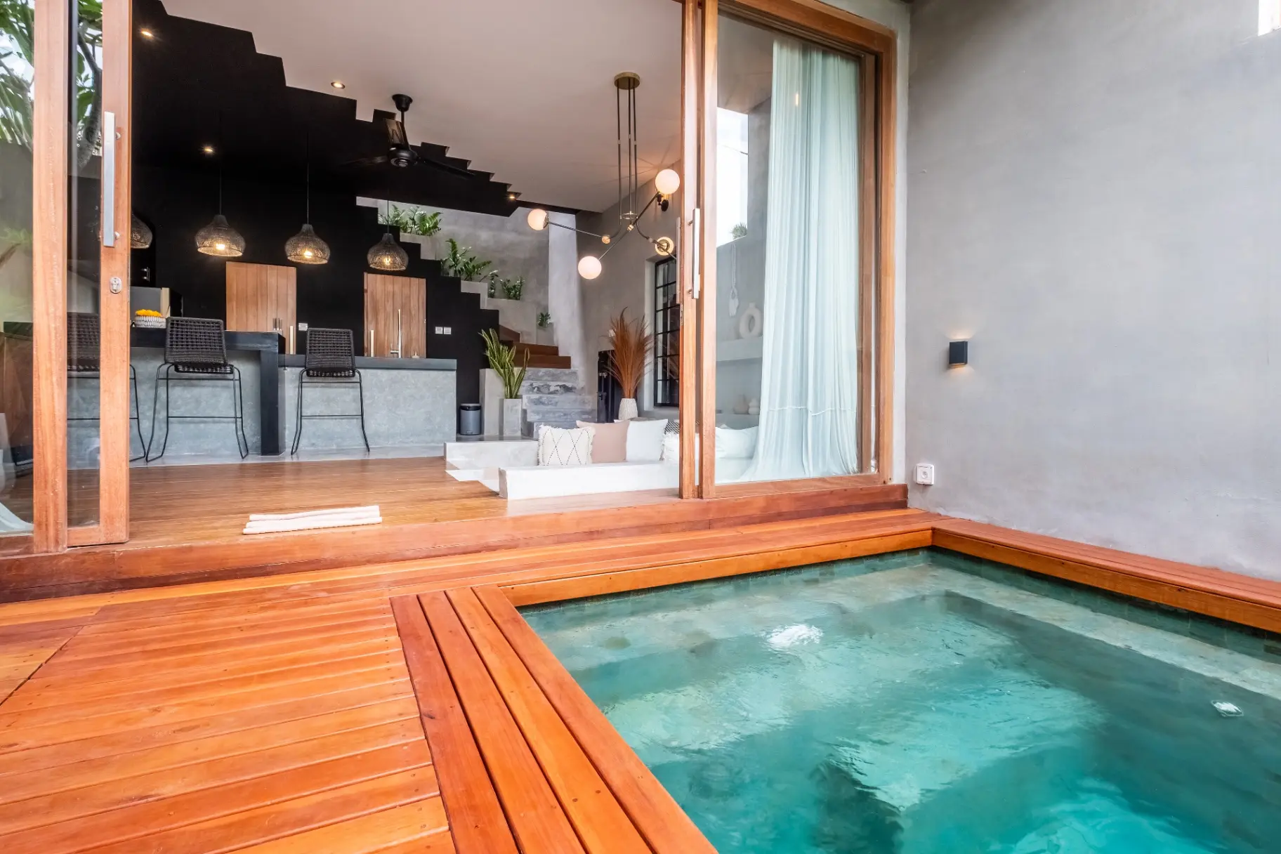 Hebe - 1BR Beautiful Villa | Pool & Near Beach — image 4