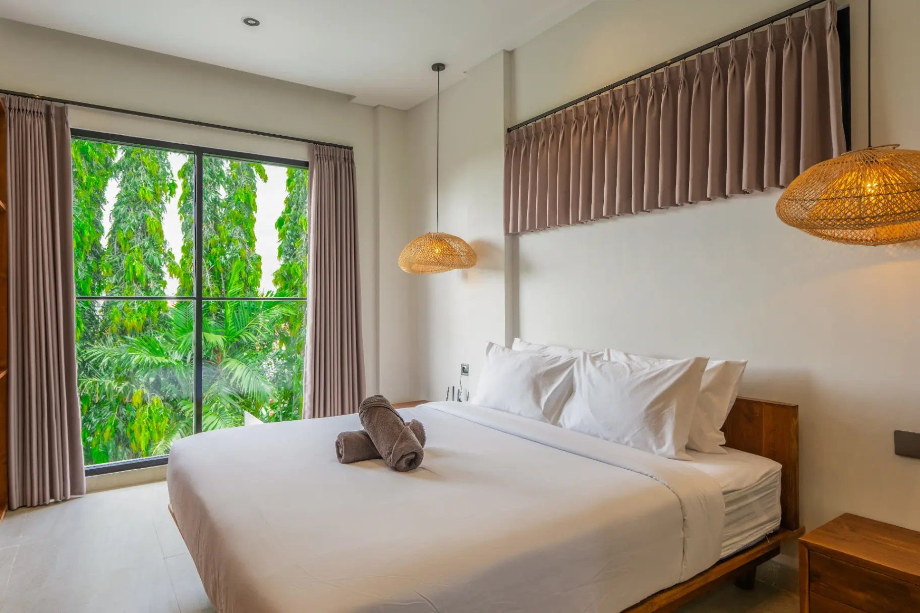 Tropical Modern 2BR Villa w/ Pool Near Beach — image 1