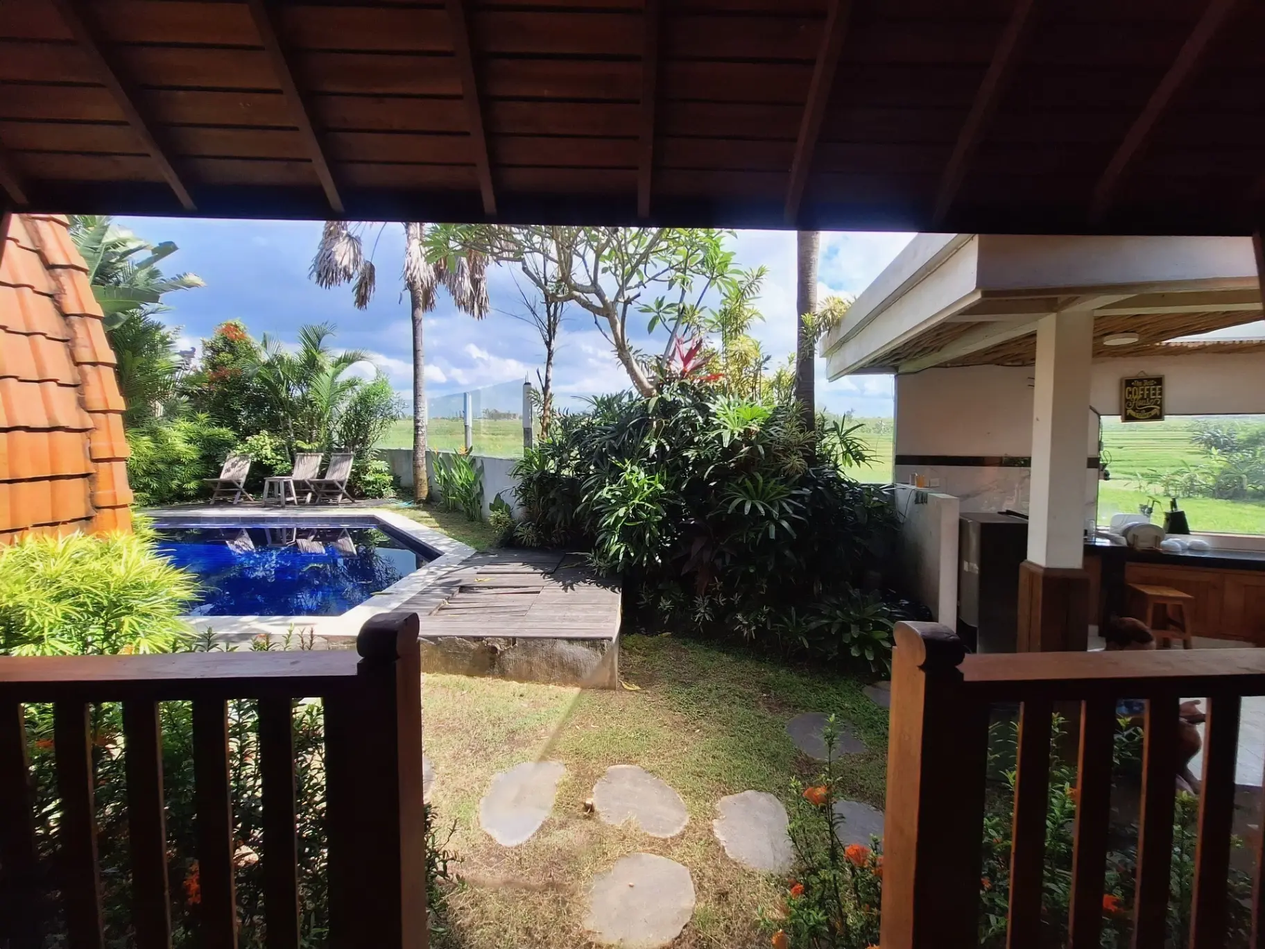 Villa Anom — image 1
