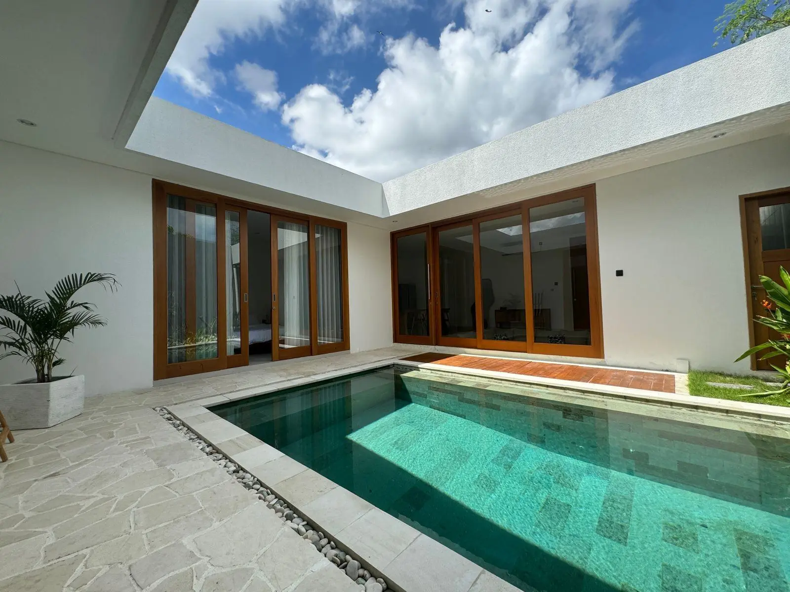 2BR VILLA FOR RENT AT KEROBOKAN-BALI — image 2