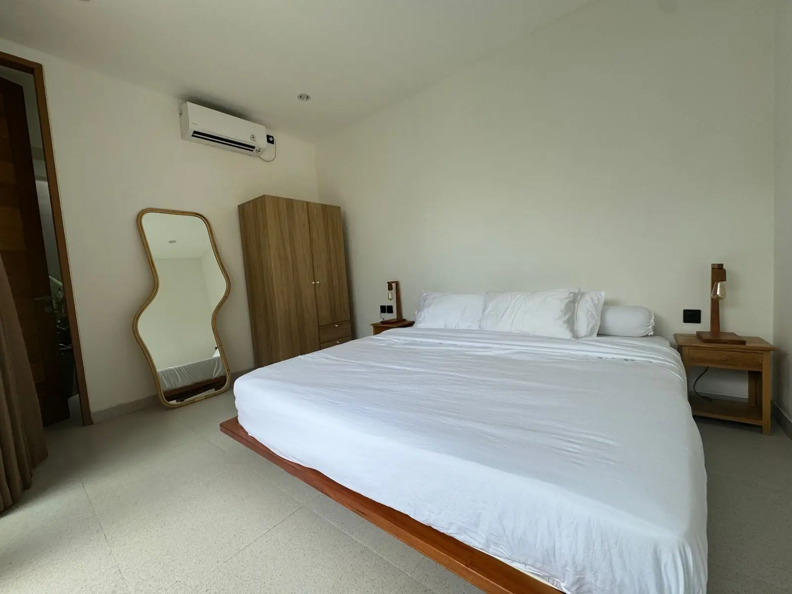2BR VILLA FOR RENT AT KEROBOKAN-BALI — image 4