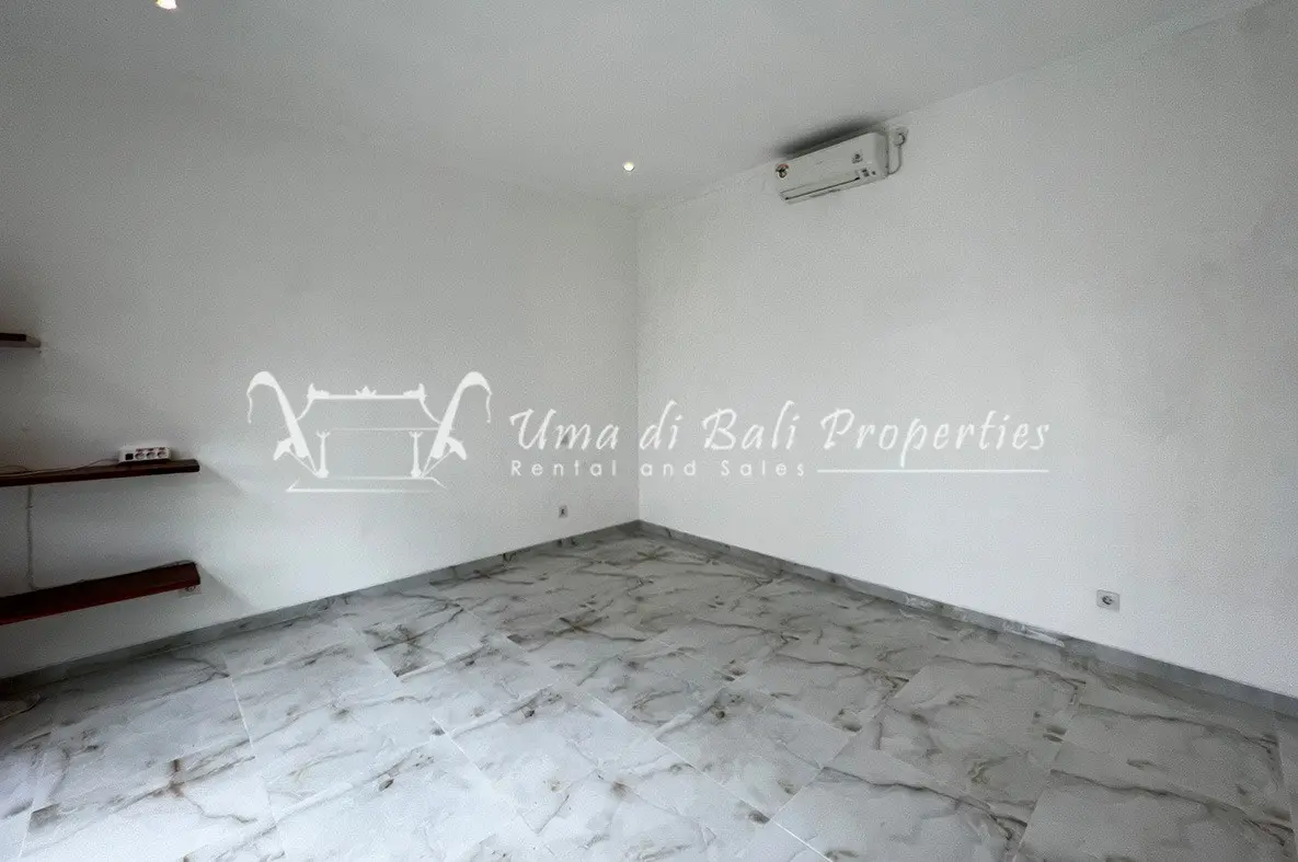 3BR Villa for Rent in Petitenget Bali