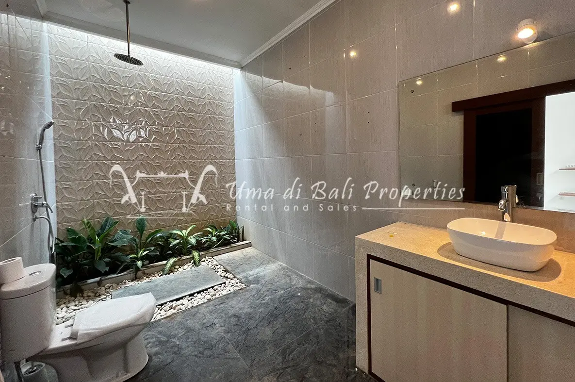 3BR Villa for Rent in Petitenget Bali — image 3