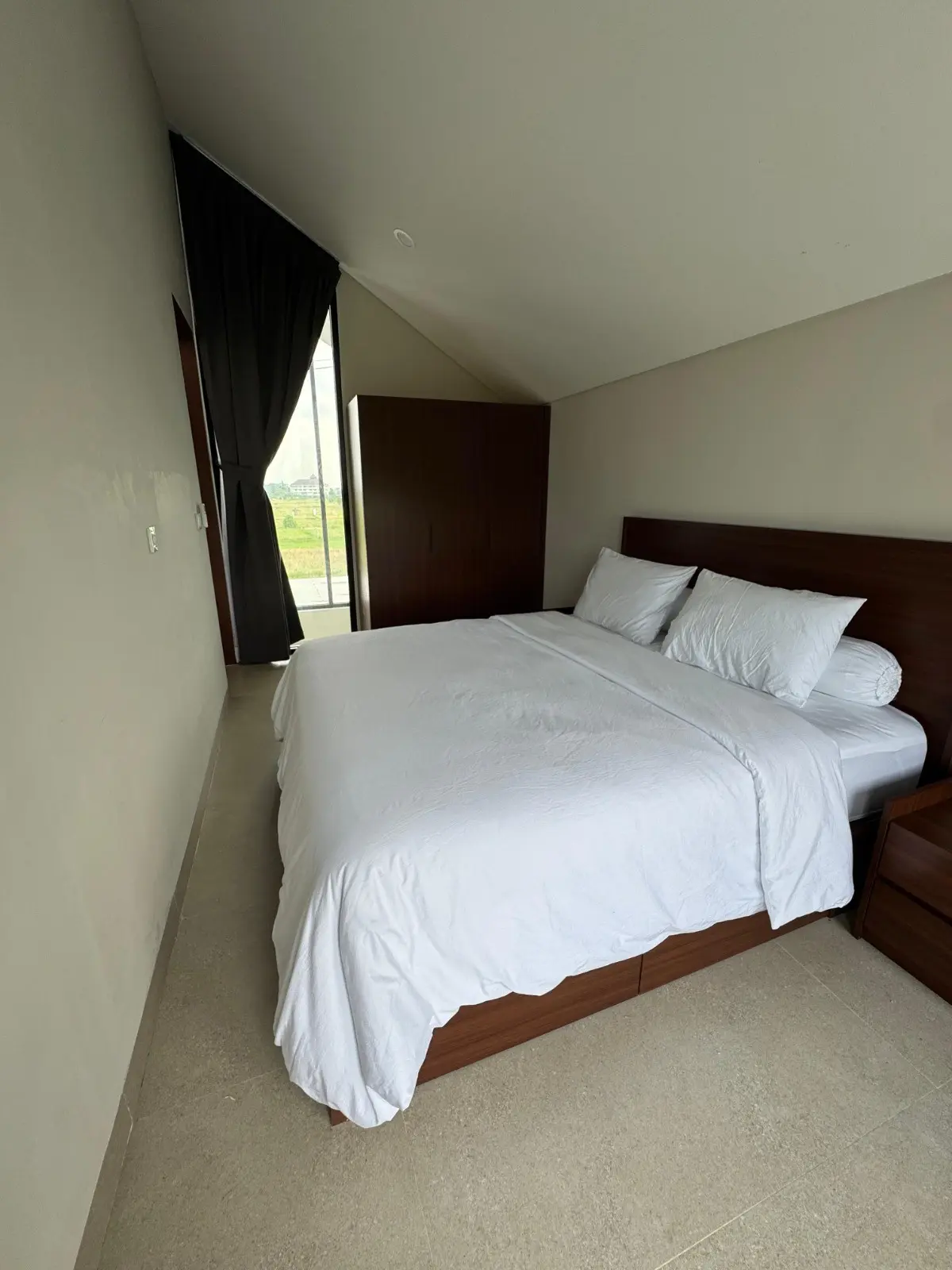 2BD VILLA IN SEMINYAK — image 2