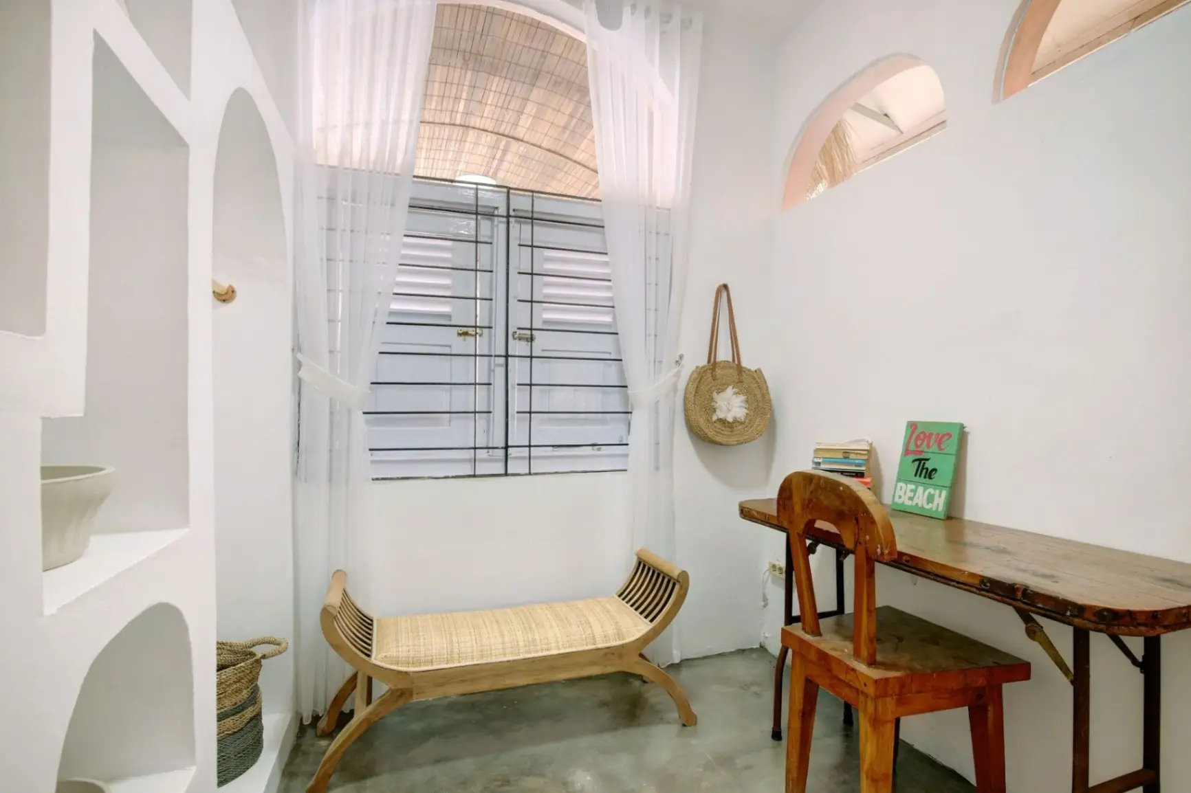 Canggu's Cutest Cheapest Private Villa 1 Bedroom with pool - Casa Coral Canggu — image 4