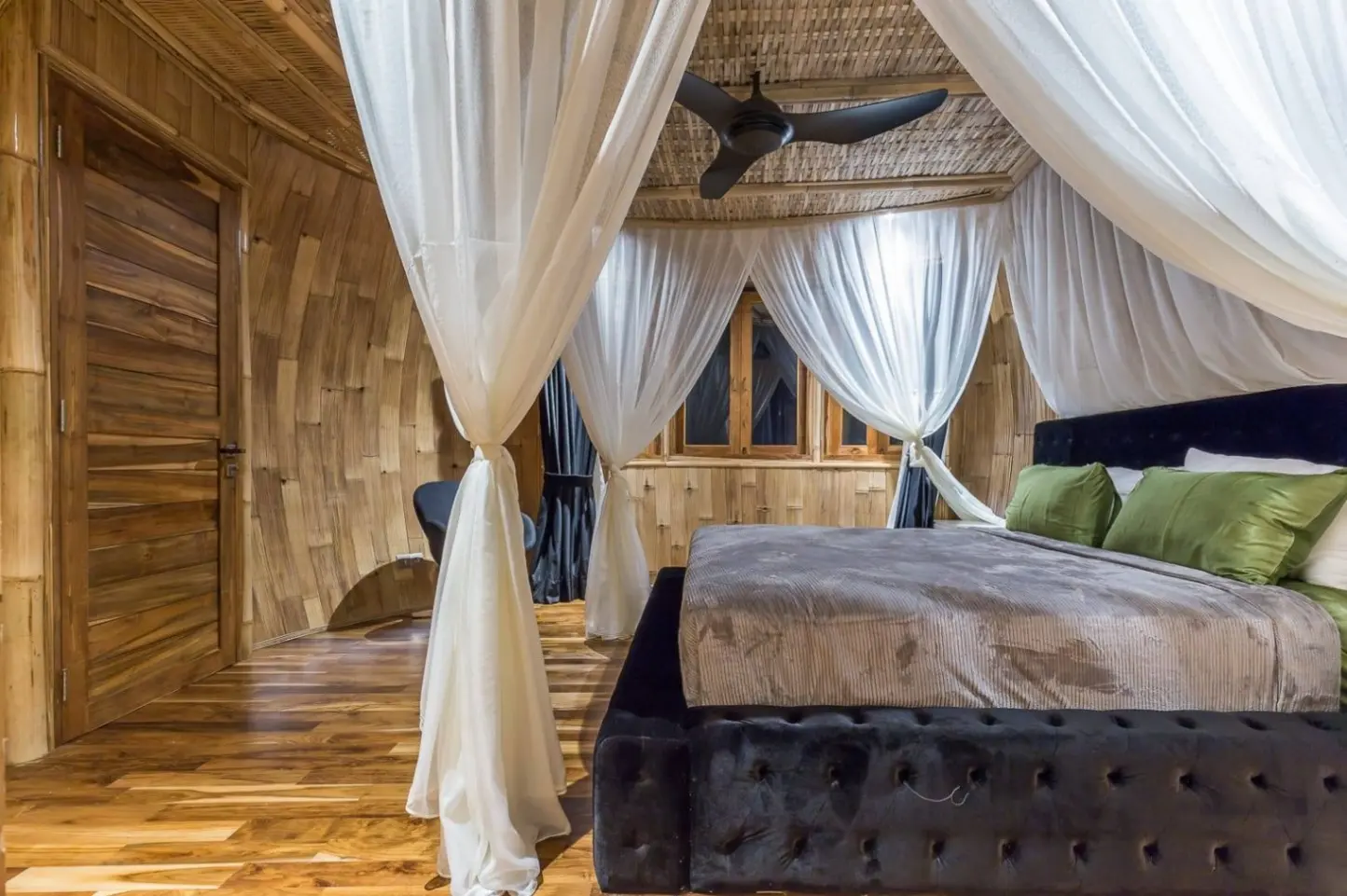 3 Bedroom | Rice Field View | Canggu — image 1