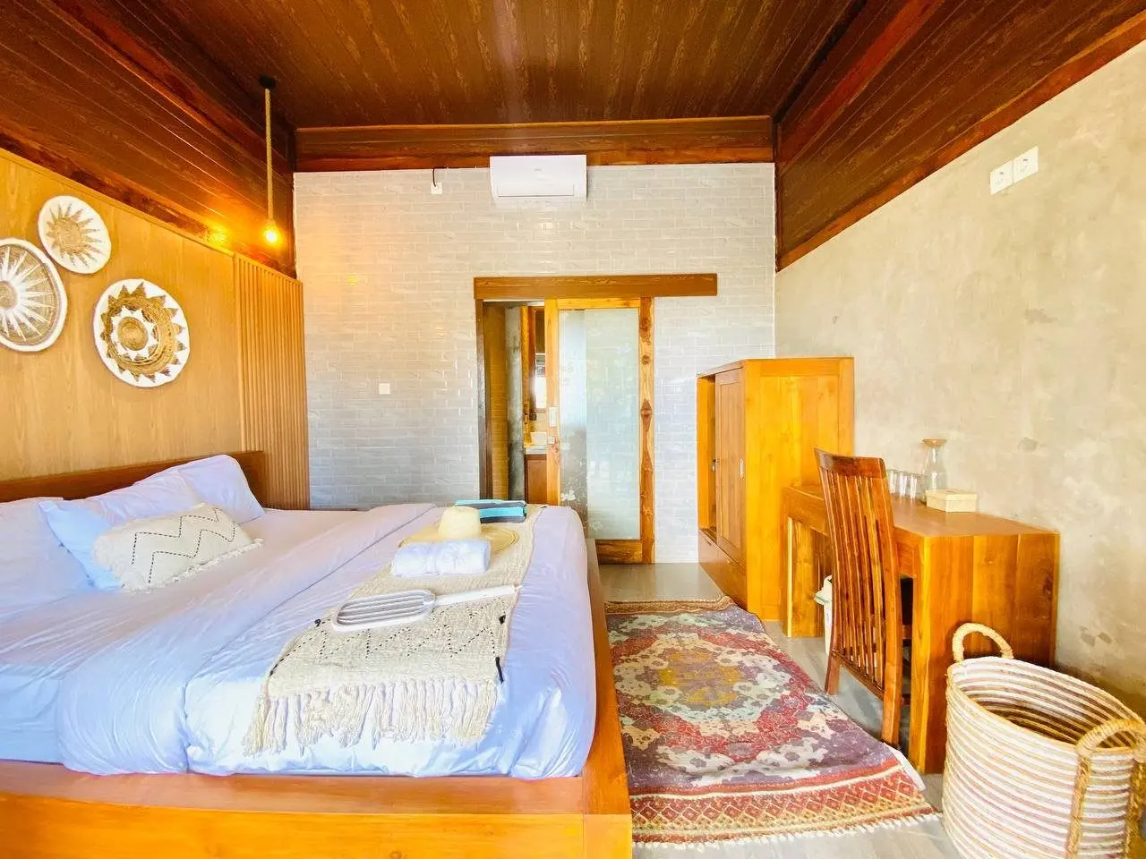3 BEDROOM JOGLO VILLA IN CANGGU — image 3