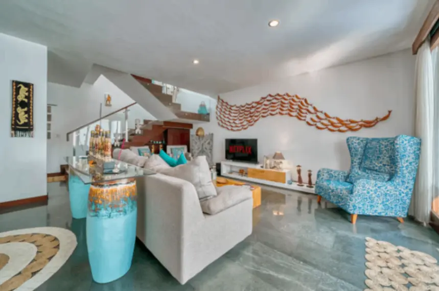 Spacious 3-bedroom Cemagi Villa with Free Shared Gym & Tennis Court 5-minute walk to the beach — image 2