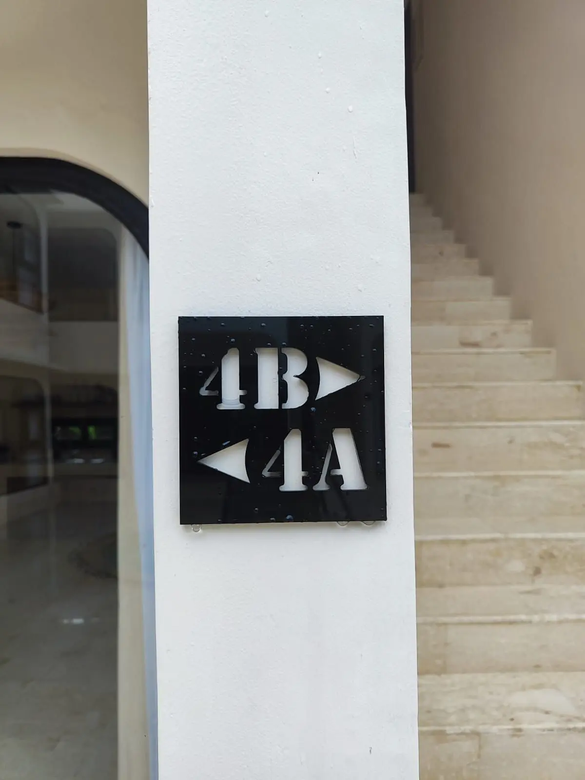 Cozy Apartment 700m to Beach — image 2
