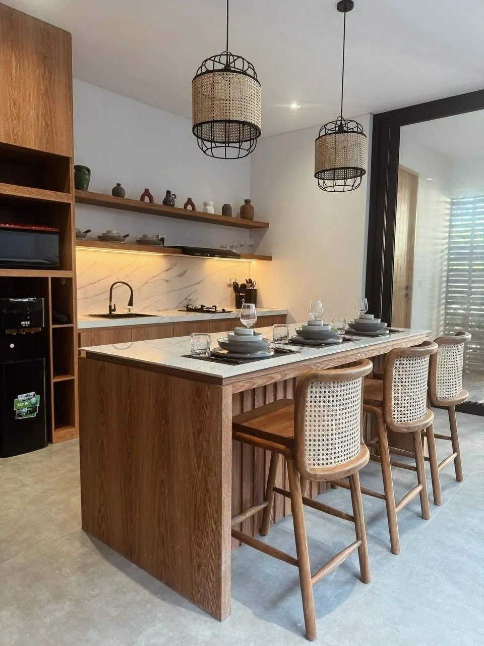 3BR Modern Oasis in Pererenan — image 2