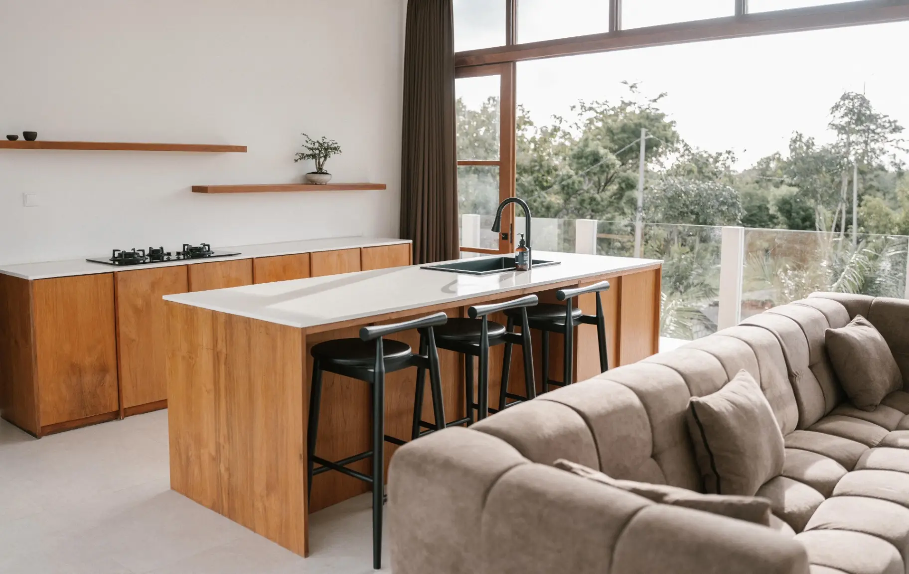 Ulu Penthouse — image 3