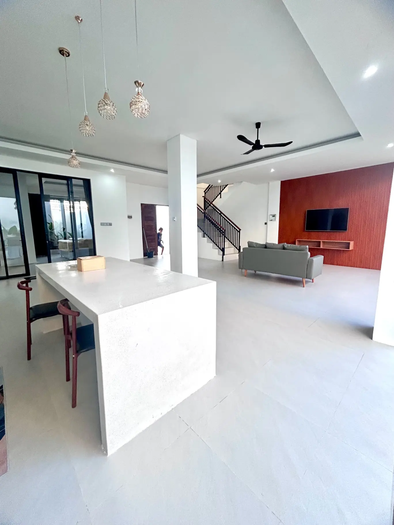 Magnificent villa with view in canggu — image 2