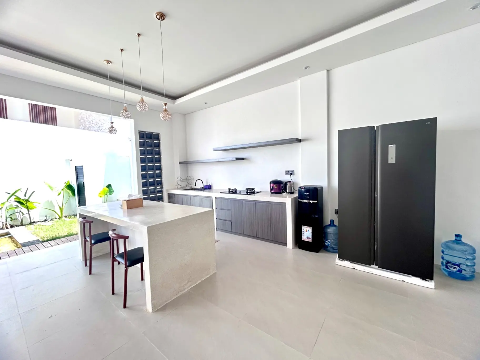 Magnificent villa with view in canggu — image 3