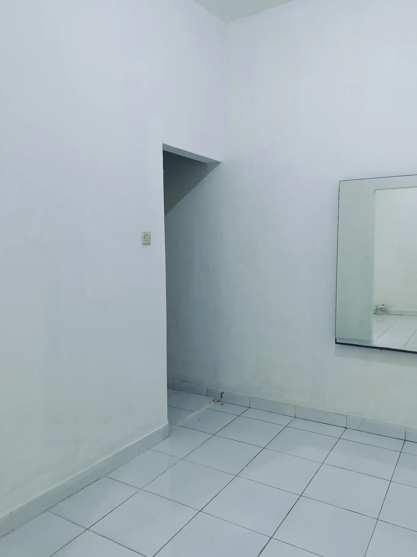 Local House need renovation — image 2