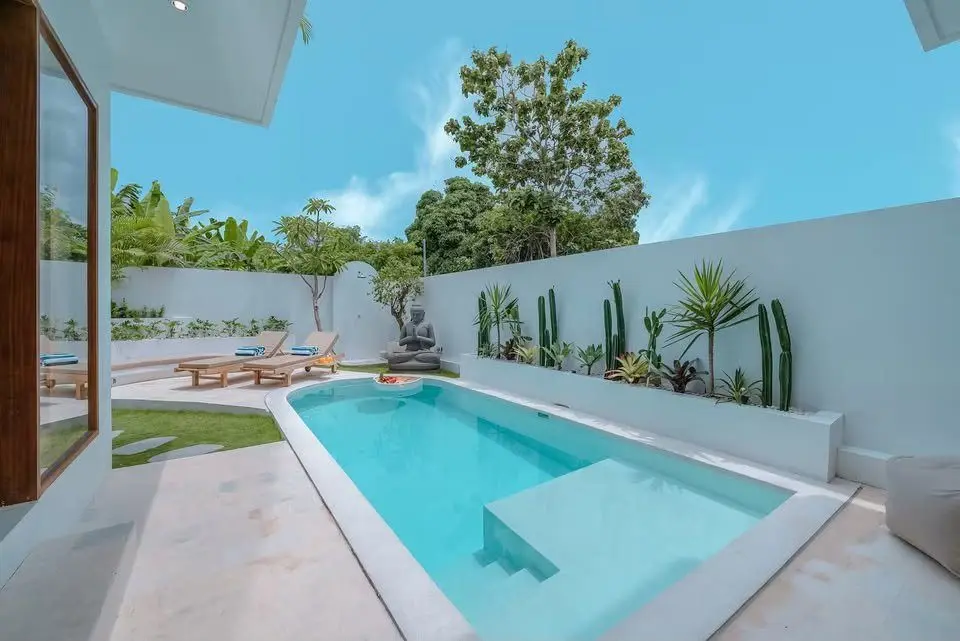 Mediterranean Style Villa in Pererenan 3 Bedrooms — image 1