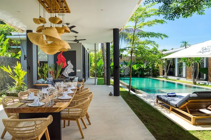 RARE OFFER - 4 BEDROOM BEACHSIDE VILLA — image 4