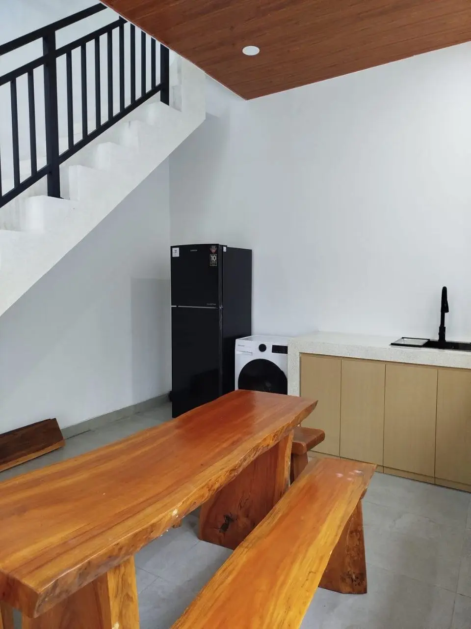 Brand new villa in Padonan Canggu — image 1