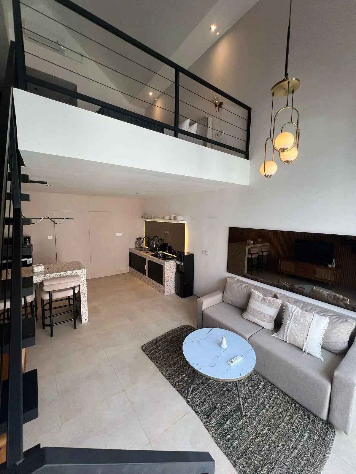 Stylish loft villa in Canggu🏡🌴