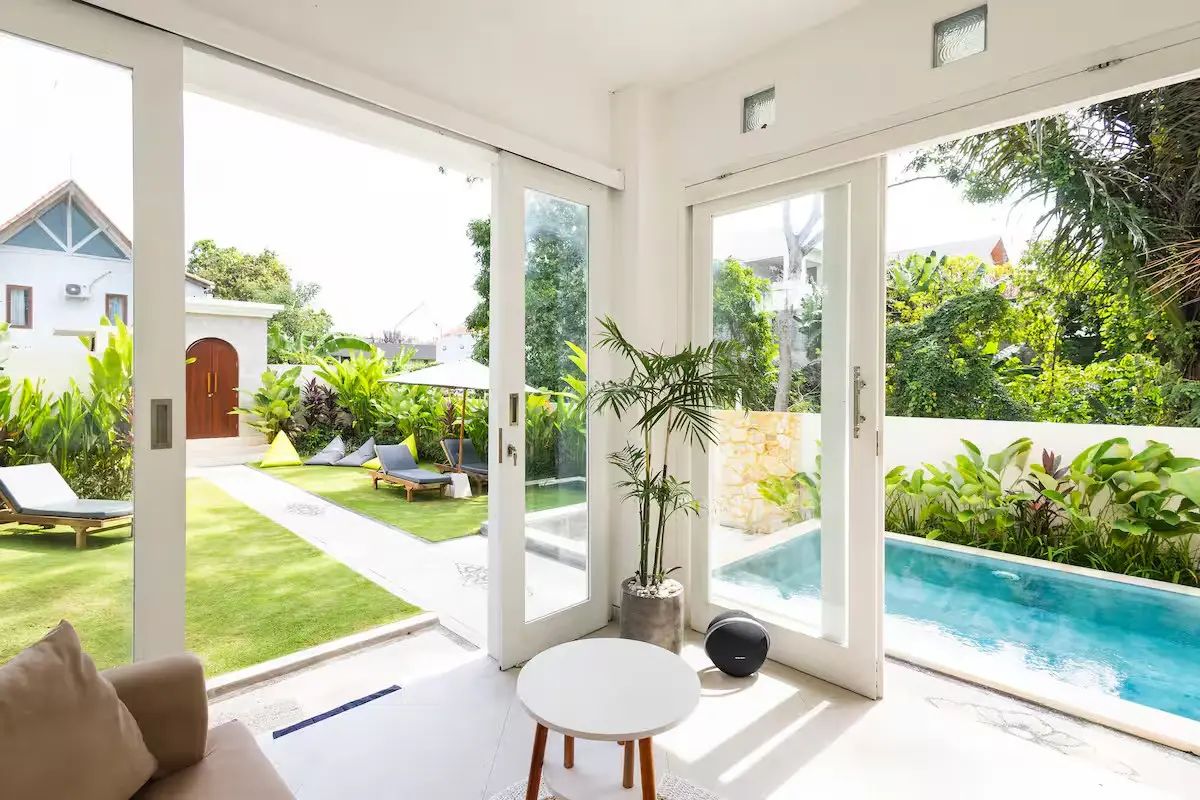 Spacious 3BR Villa - Centre of Canggu — image 3