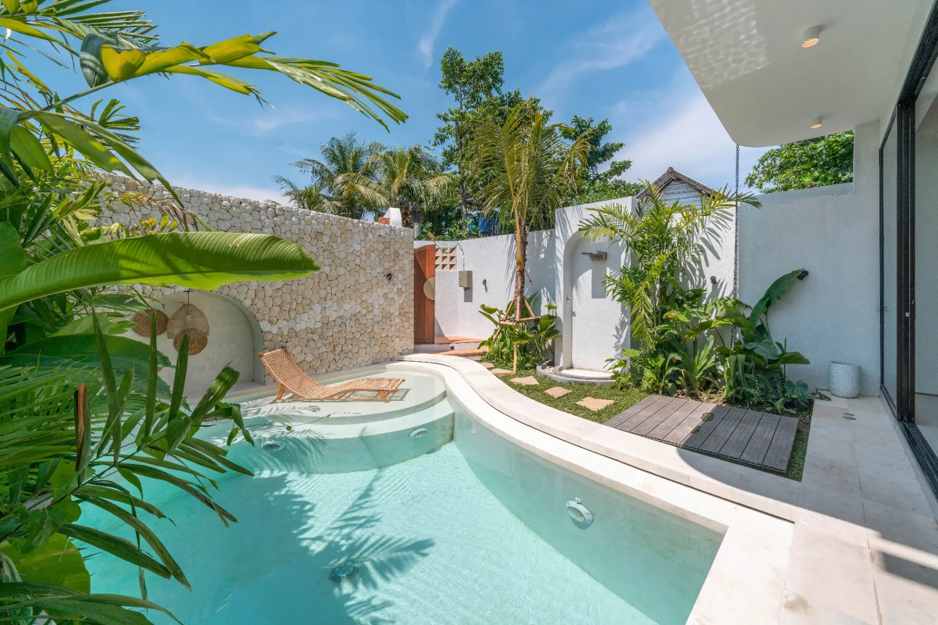 Bella Costa - Beautiful 2BR Villa n Tumbak Bayuh — image 3