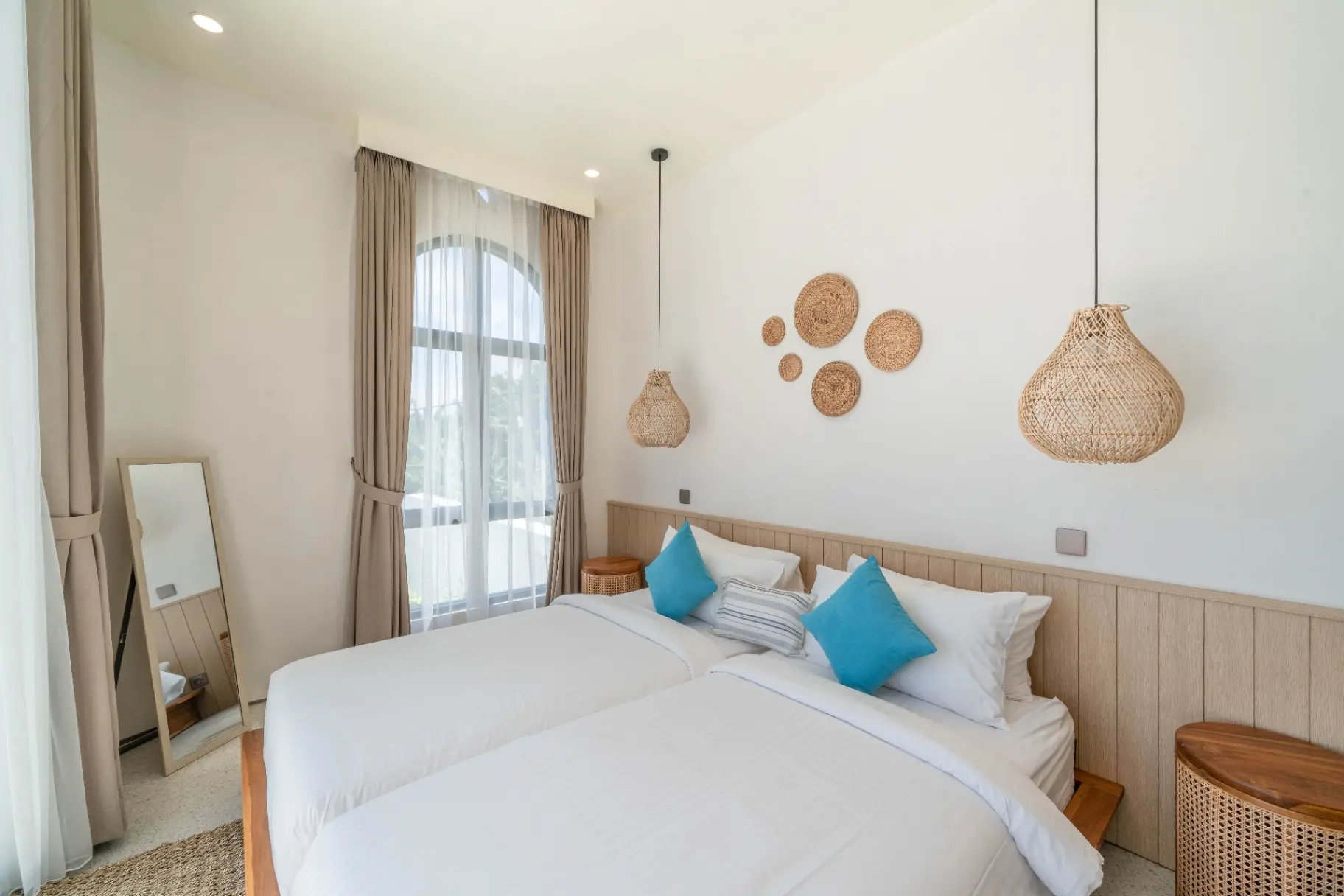 Casa Sirena : Beautifully Appointed 2BR Villa!! — image 3