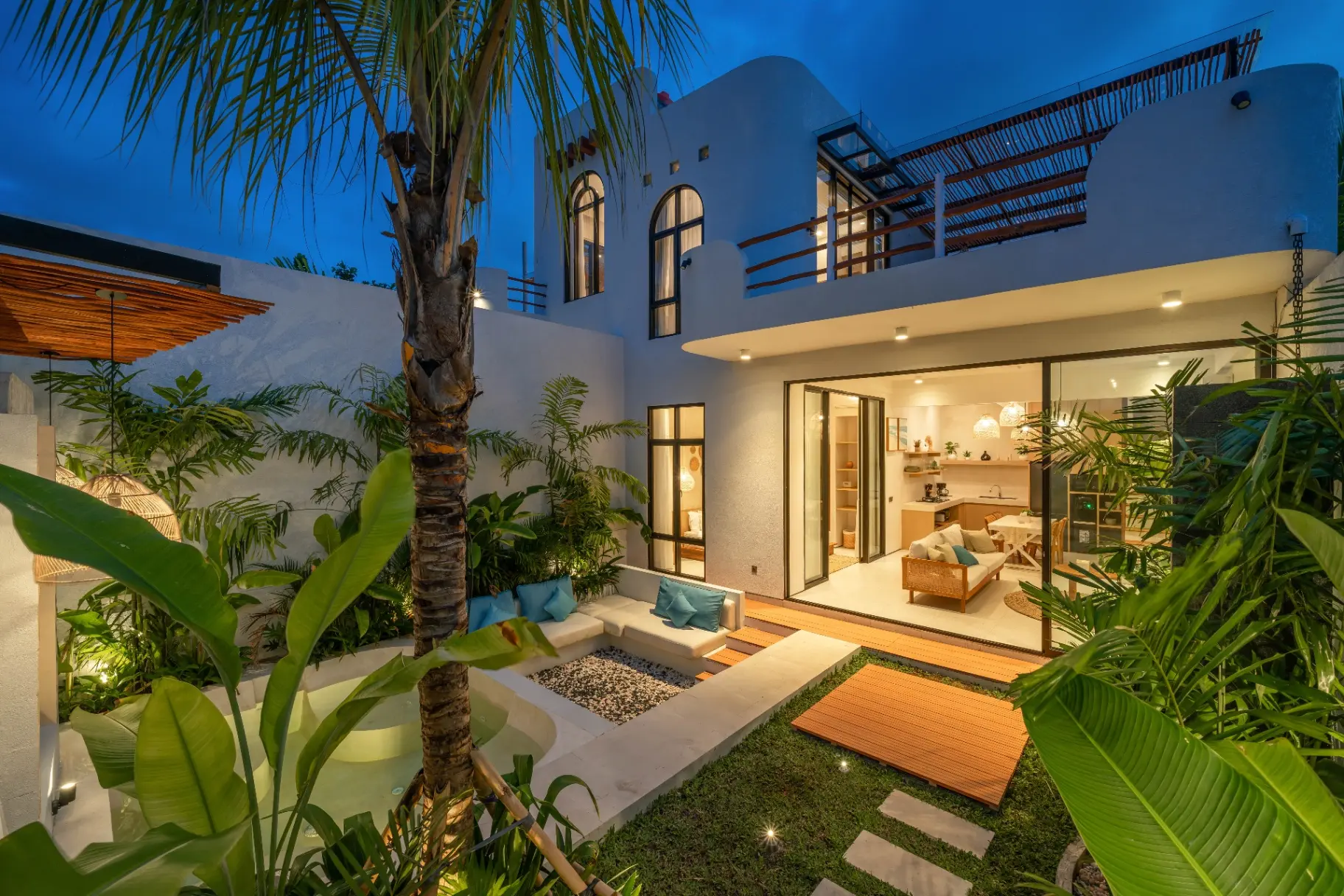 Casa Sirena : Beautifully Appointed 2BR Villa!! — image 1