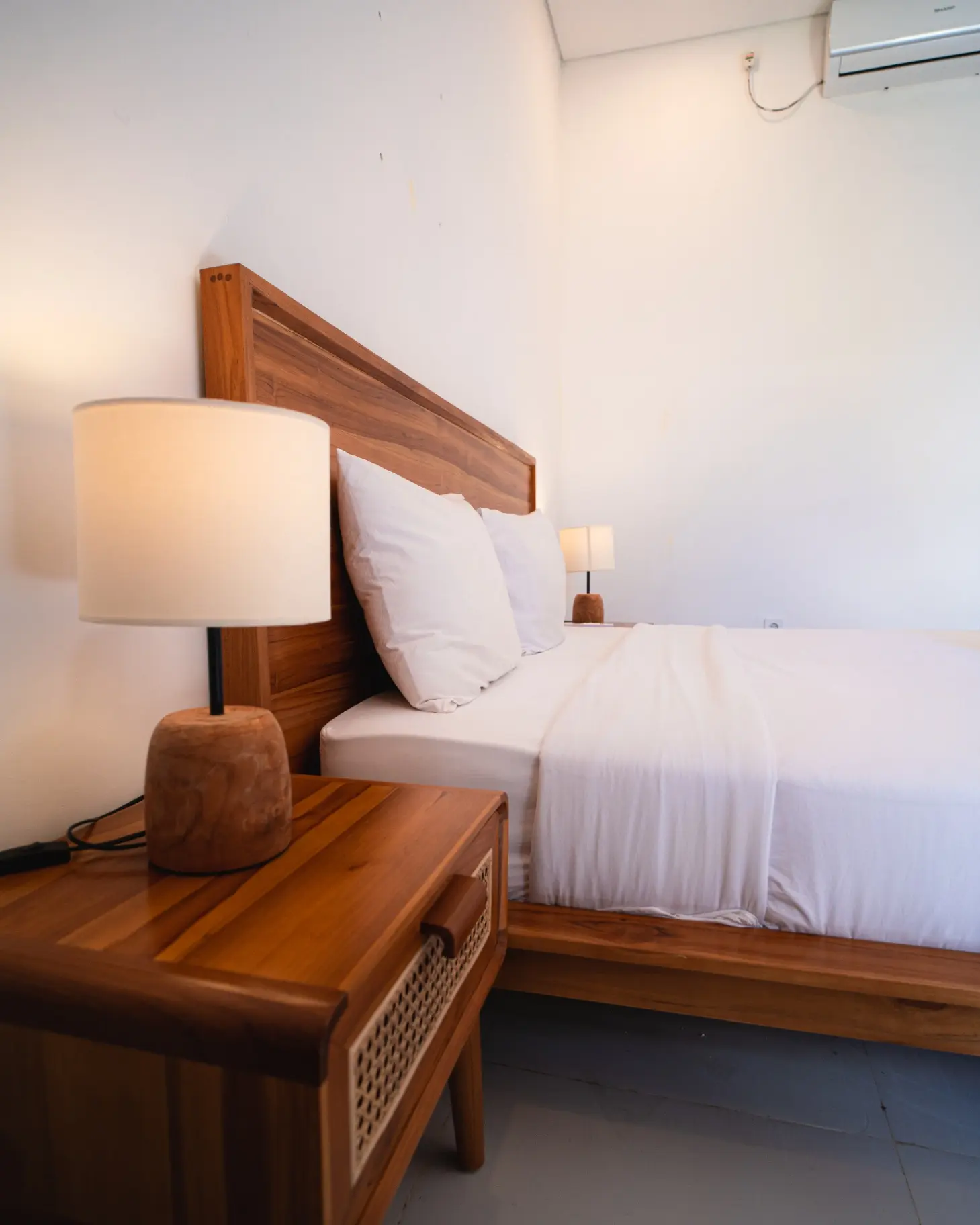 Villa Elena Z - Cozy 3BR Villa with Rooftop Gazebo & Rice Field Views — image 2