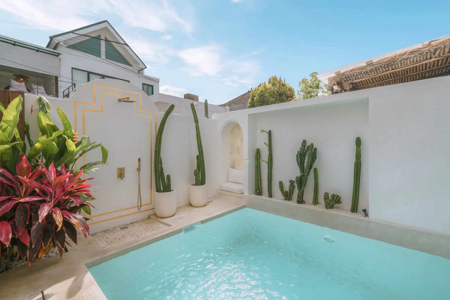 Villa Sunset : Enchanting 2BR Stylish Villa in Canggu ! — image 3