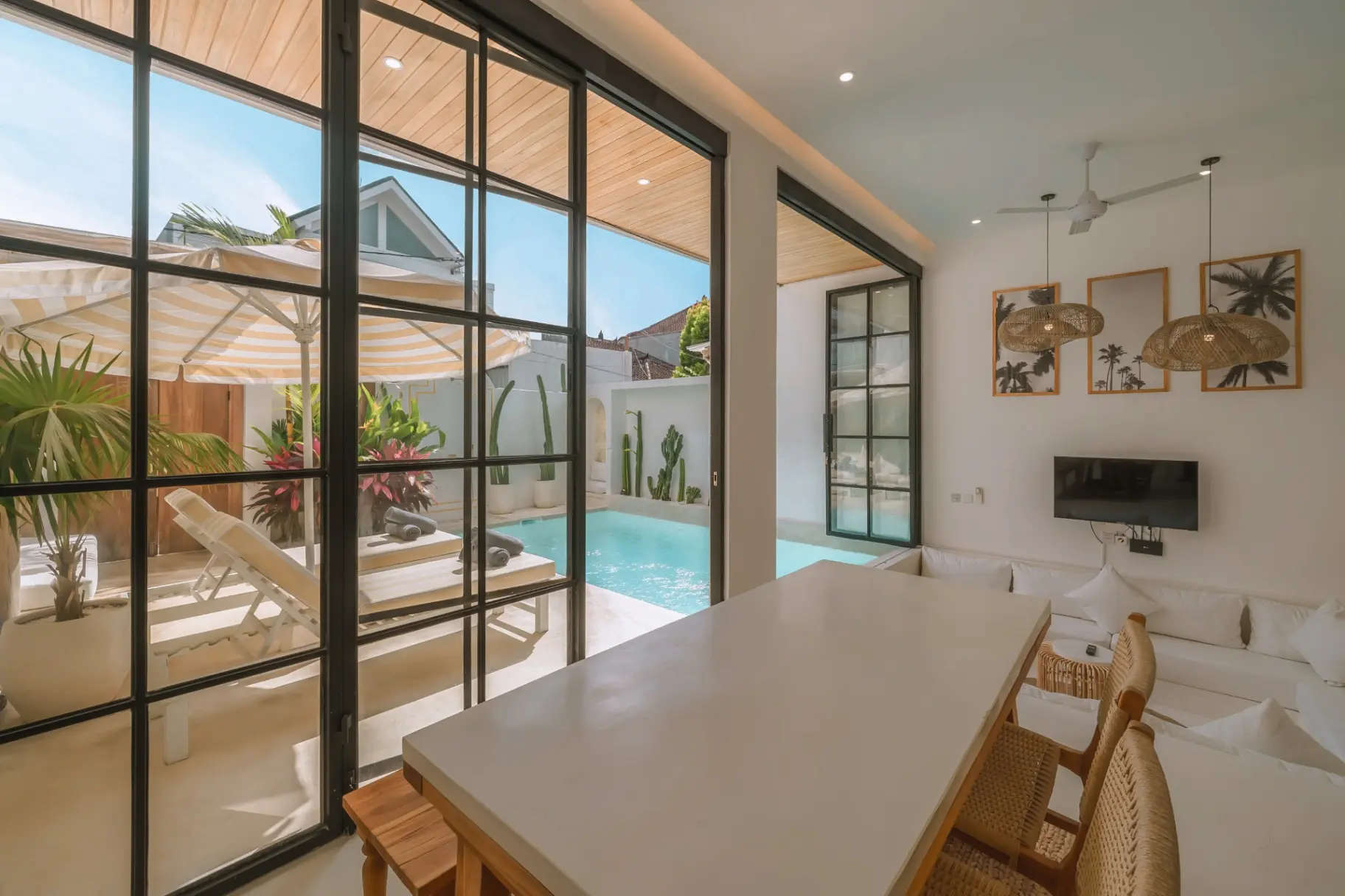 Villa Sunset : Enchanting 2BR Stylish Villa in Canggu ! — image 4
