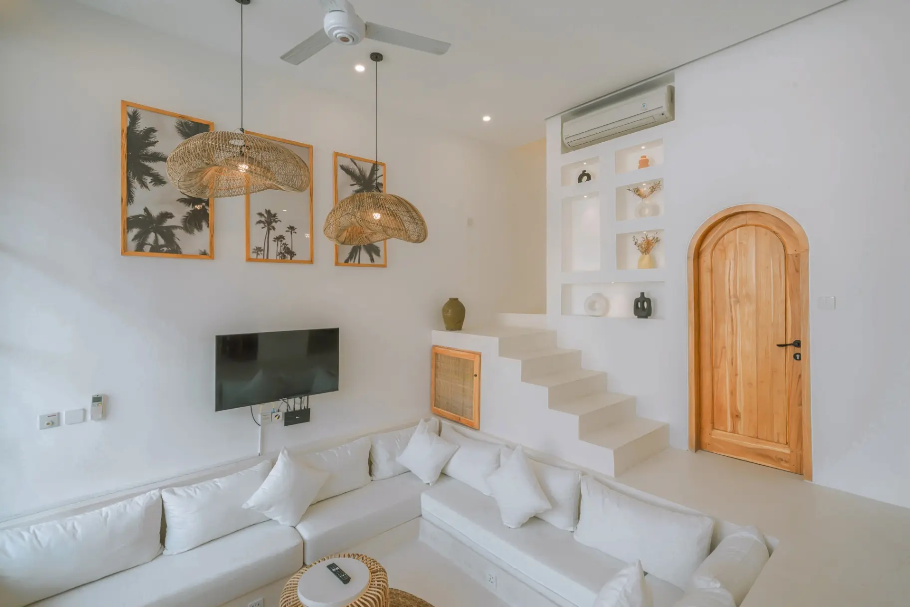 Villa Sunset : Enchanting 2BR Stylish Villa in Canggu ! — image 2