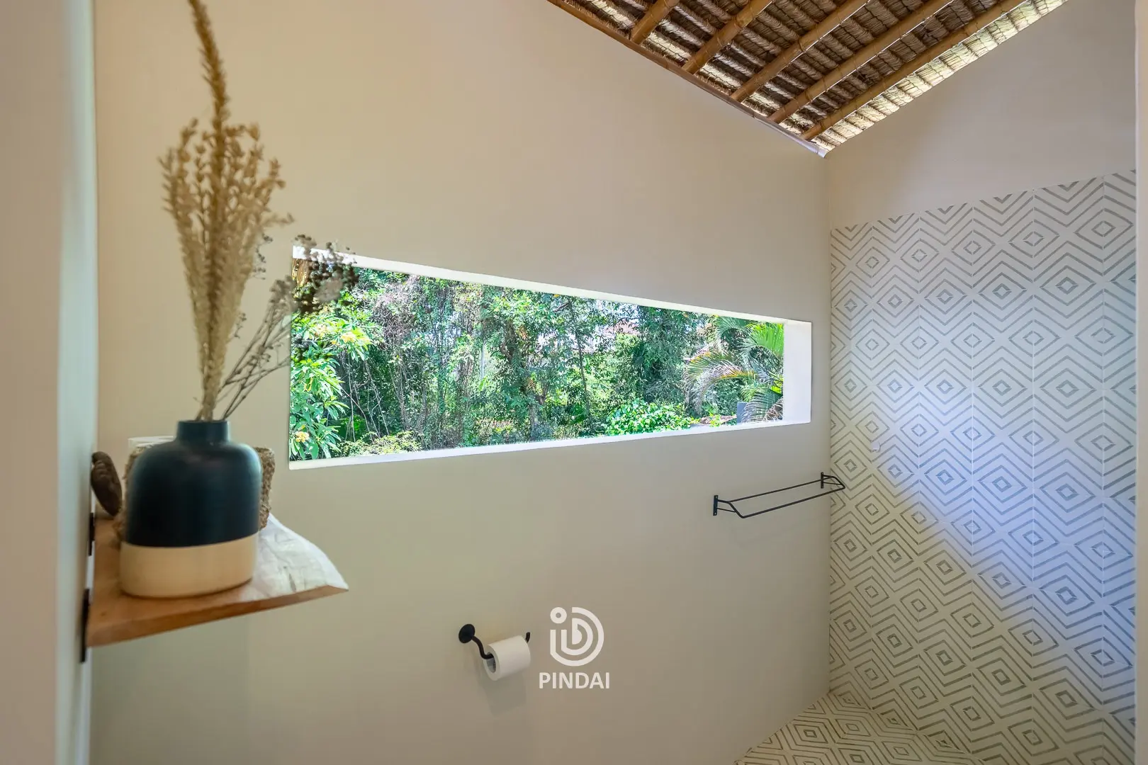 Villa Hutan — image 1