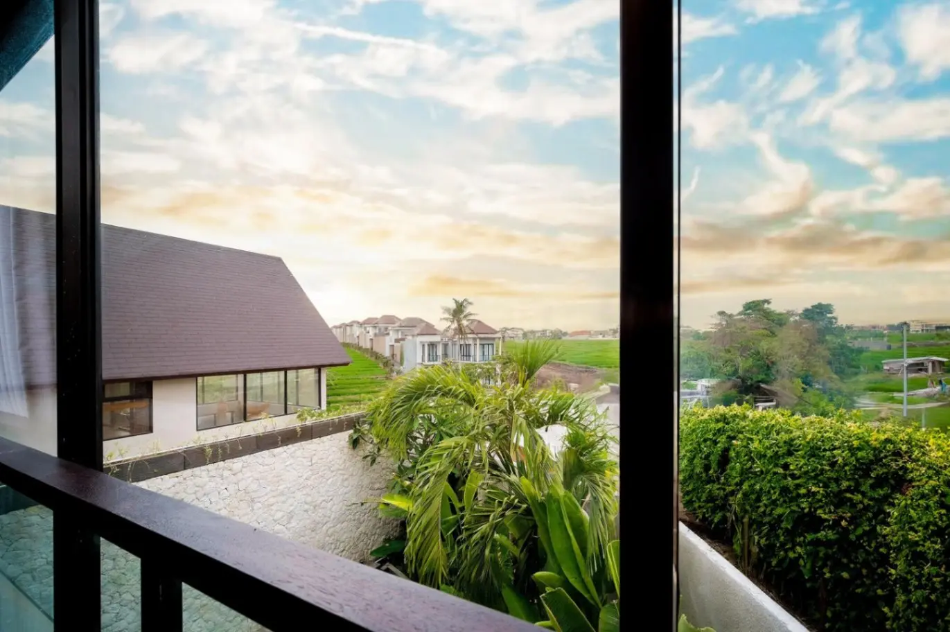 NEW VILLA ON THE OCEAN AVAILABLE for at least 1 year in advance — image 1