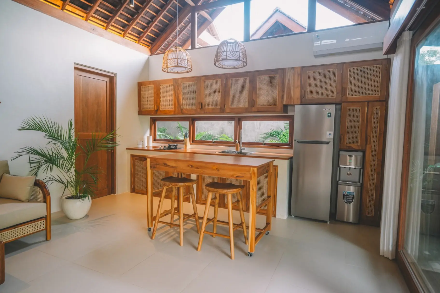 Tropical 1 bedroom Villa in Bingin — image 2