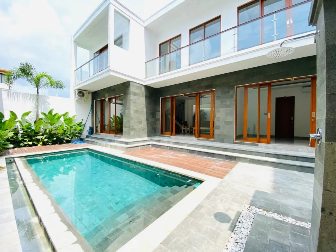 COZY BRAND NEW MODERN STYLED 3 BEDROOM VILLA IN PERERENAN — image 2