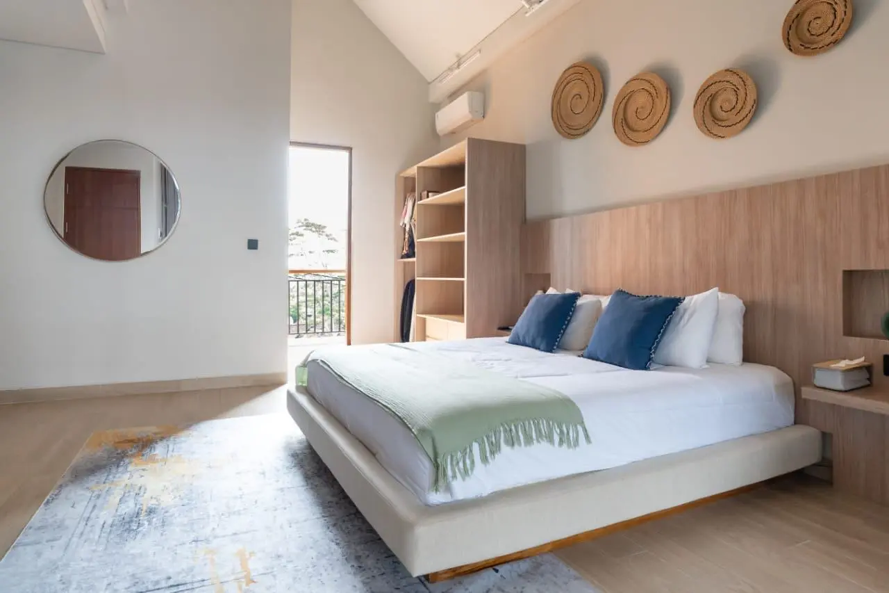 New 2-storey Canggu Villa in Pererenan area. — image 4