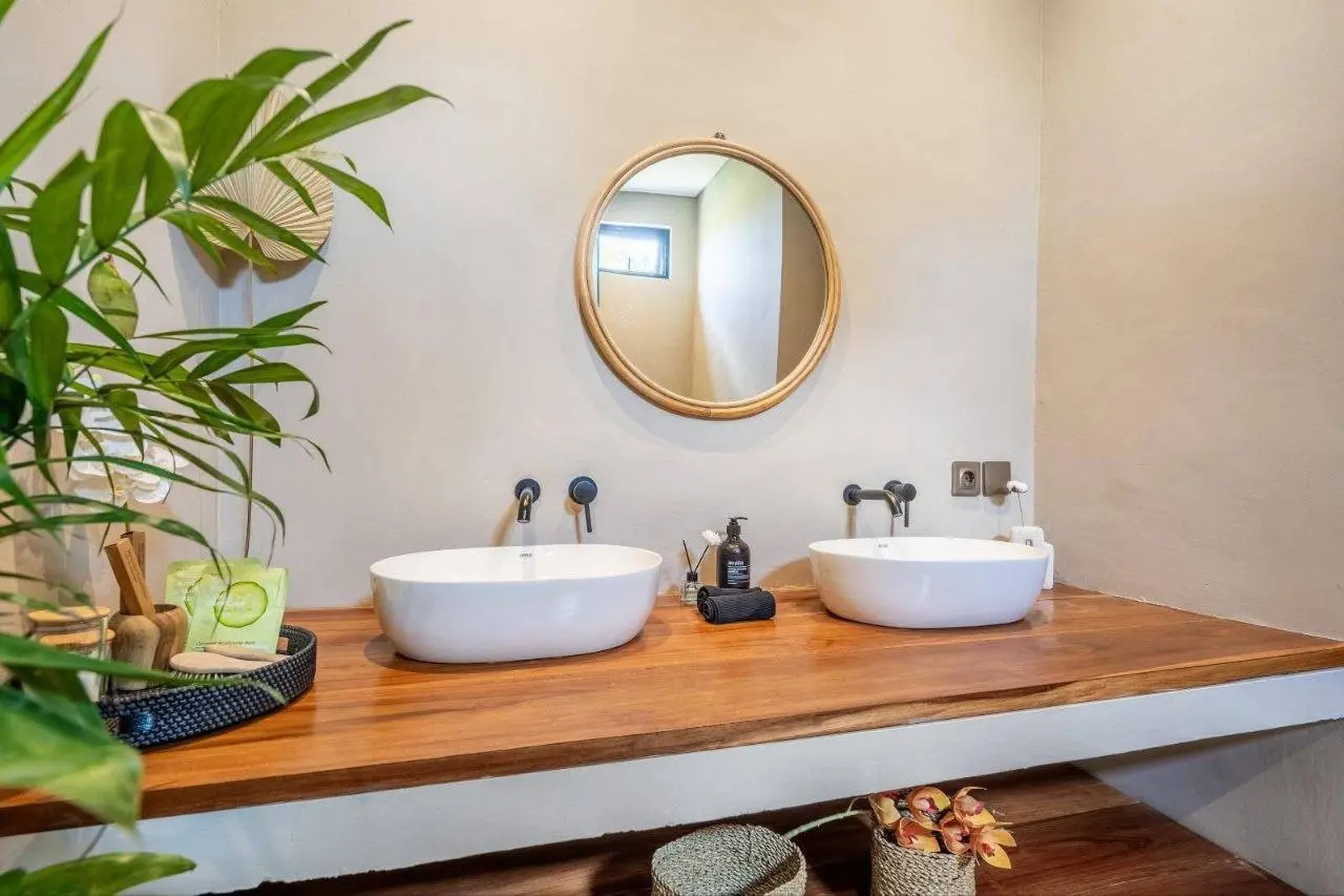 #2022 Stylish villa in Canggu Tumbak Bayuh 🏡 — image 1