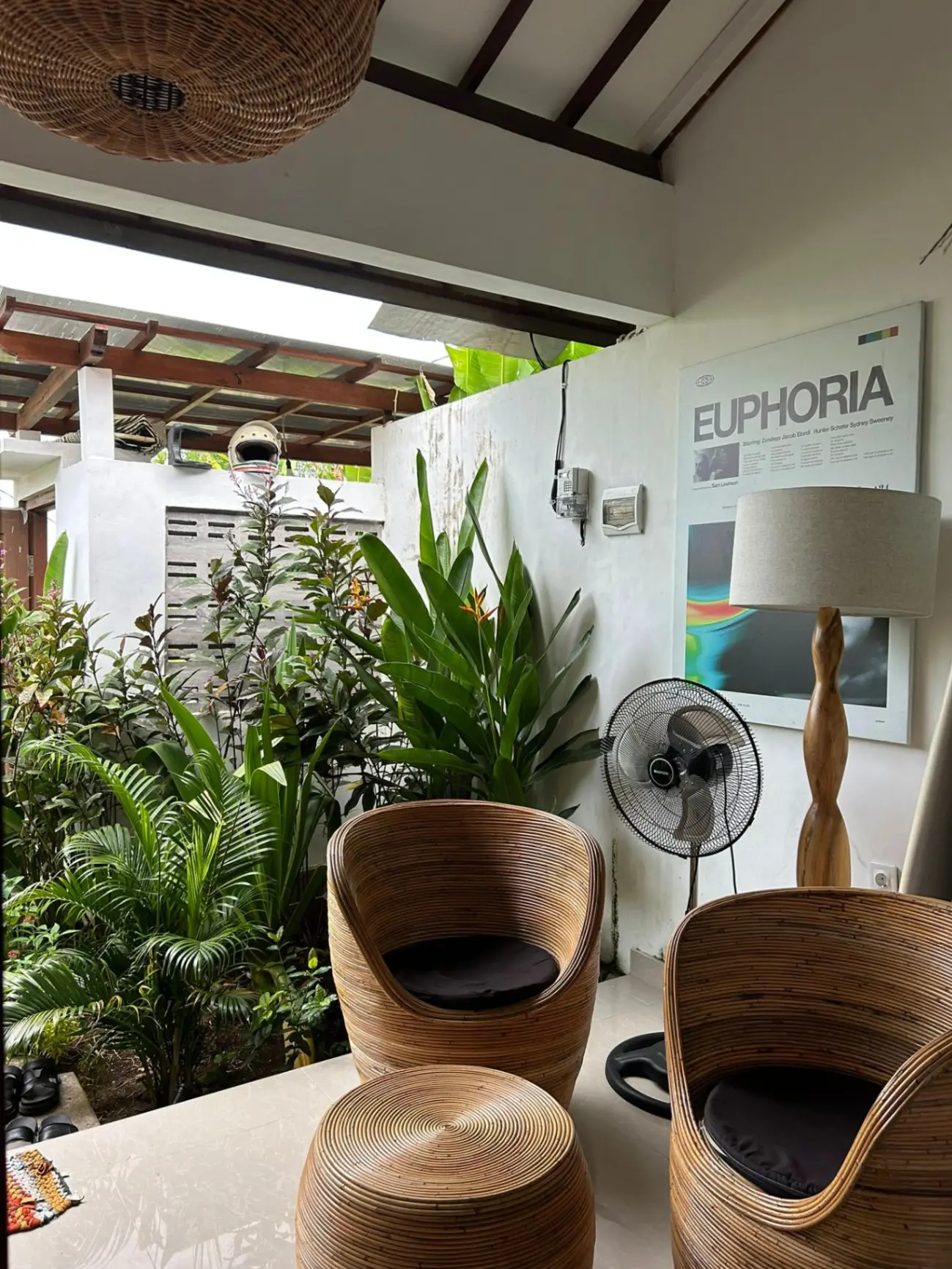 1 Bedroom Near Thomas Beach — image 3